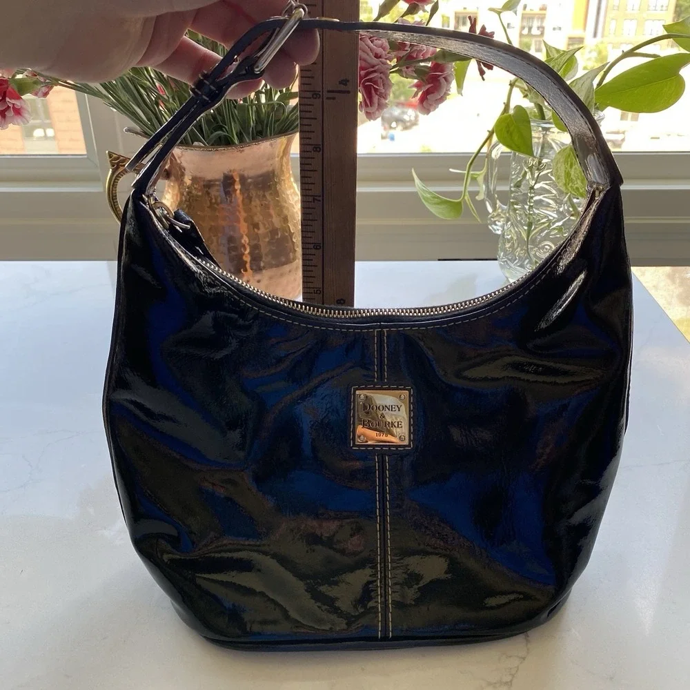 Vintage Dooney & Bourke Patent Leather Hobo Bag Women's Black Purse Y2K 90s